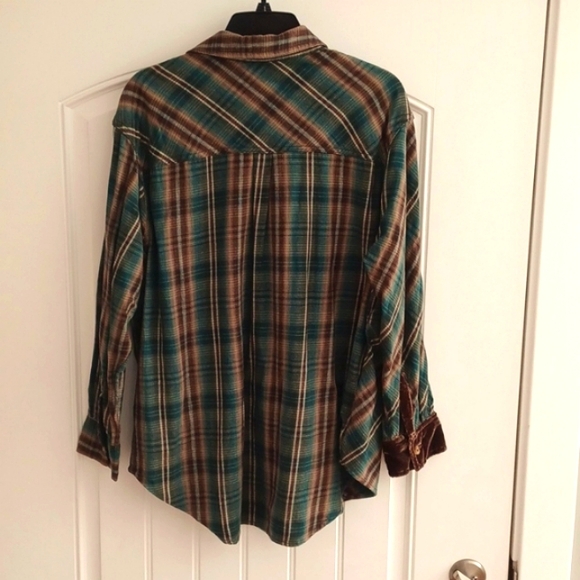 Flannel shirt, Women's, BDG Urban Outfitters, Size small, Velour pocket and cuff - Picture 2 of 11
